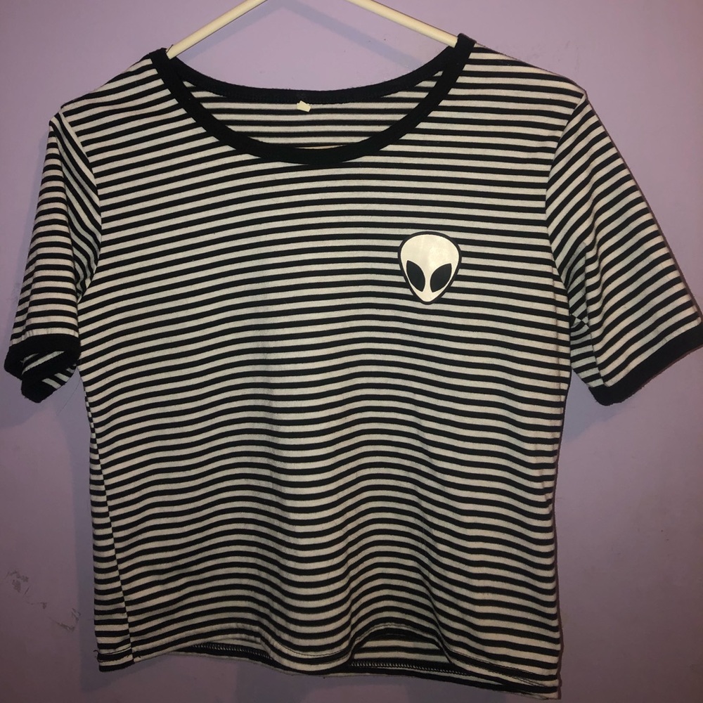 Short sleeve shirt